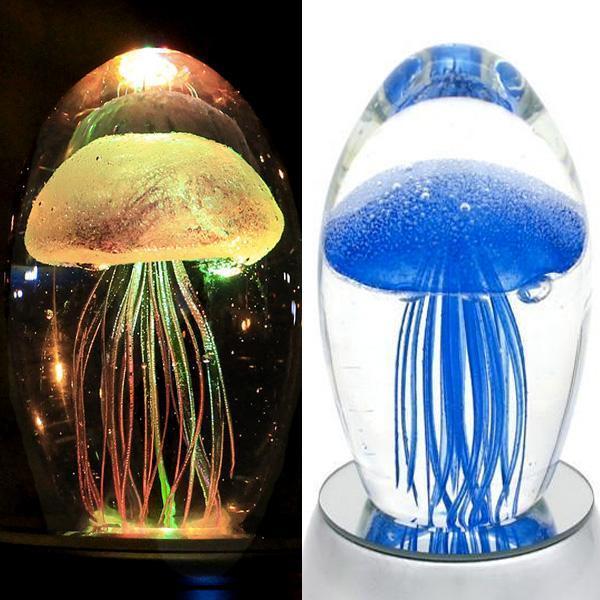 Color Changing Jellyfish Nightlight (Various Colors)
