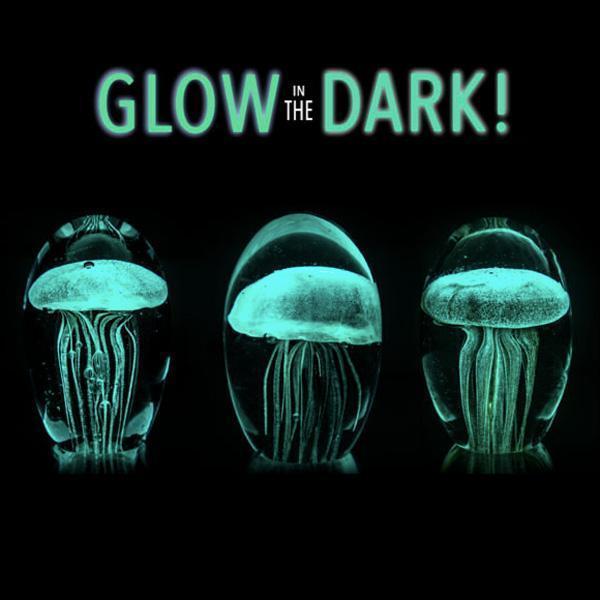 Color Changing Jellyfish Nightlight (Various Colors)