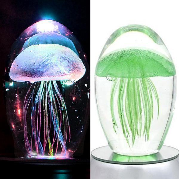 Color Changing Jellyfish Nightlight (Various Colors)