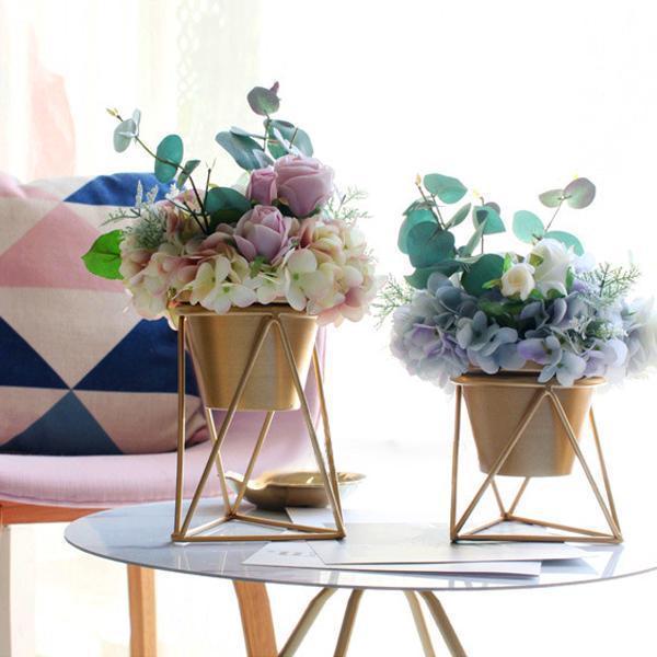 Geometric Iron Flower Pot and Stand (Various Sizes)