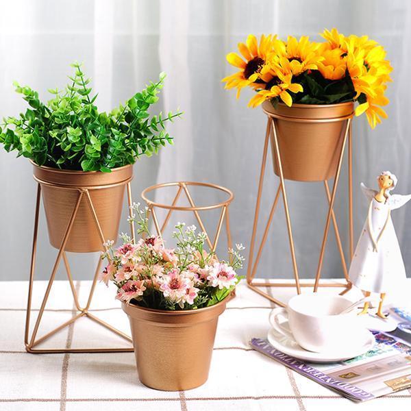 Geometric Iron Flower Pot and Stand (Various Sizes)