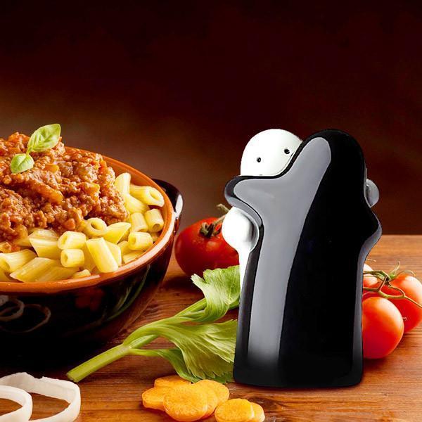 Hug Salt and Pepper Shakers