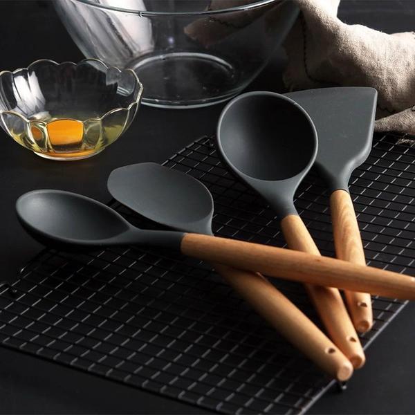 Rustic Black Kitchen Utensils with Wooden Handles (Set of 9)