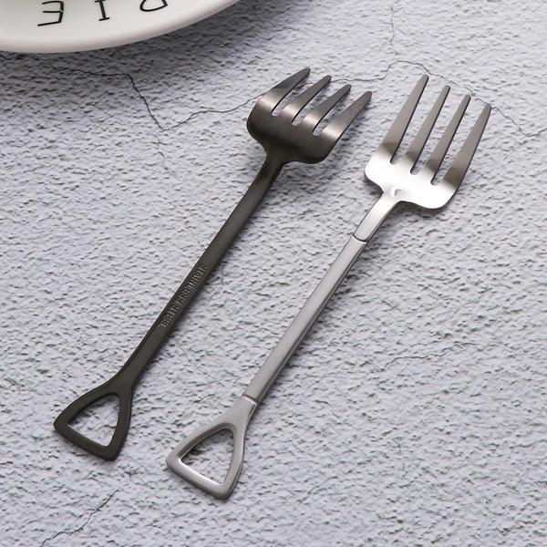 Pitchfork and Shovel Shaped Cutlery (Various Colors)